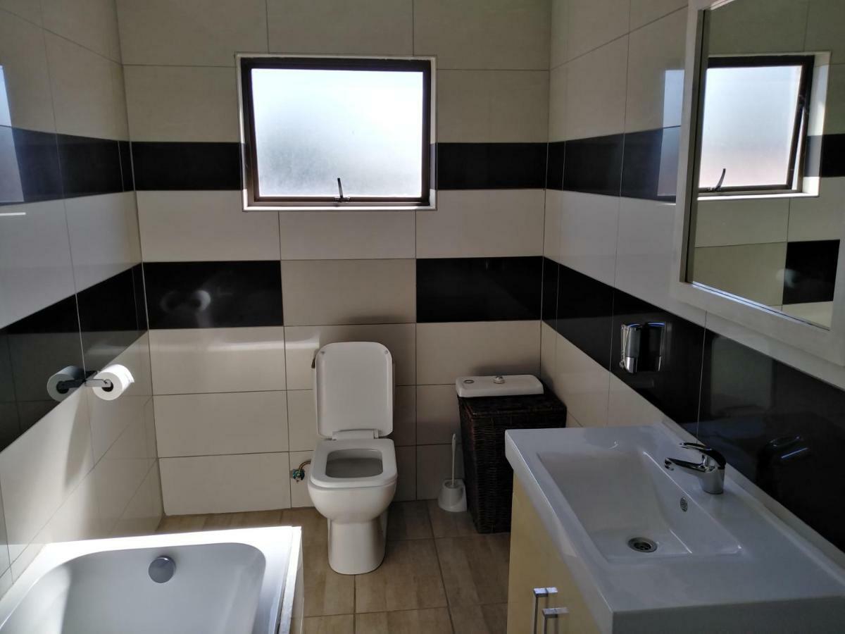 On Hill Lodge بلومفونتين المظهر الخارجي الصورة