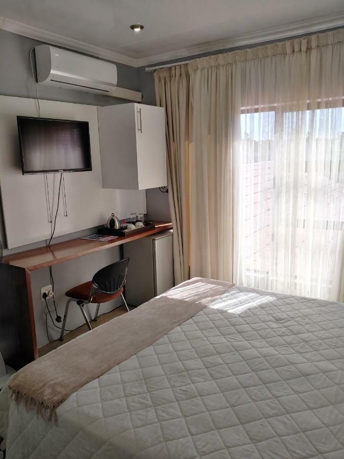 On Hill Lodge بلومفونتين المظهر الخارجي الصورة
